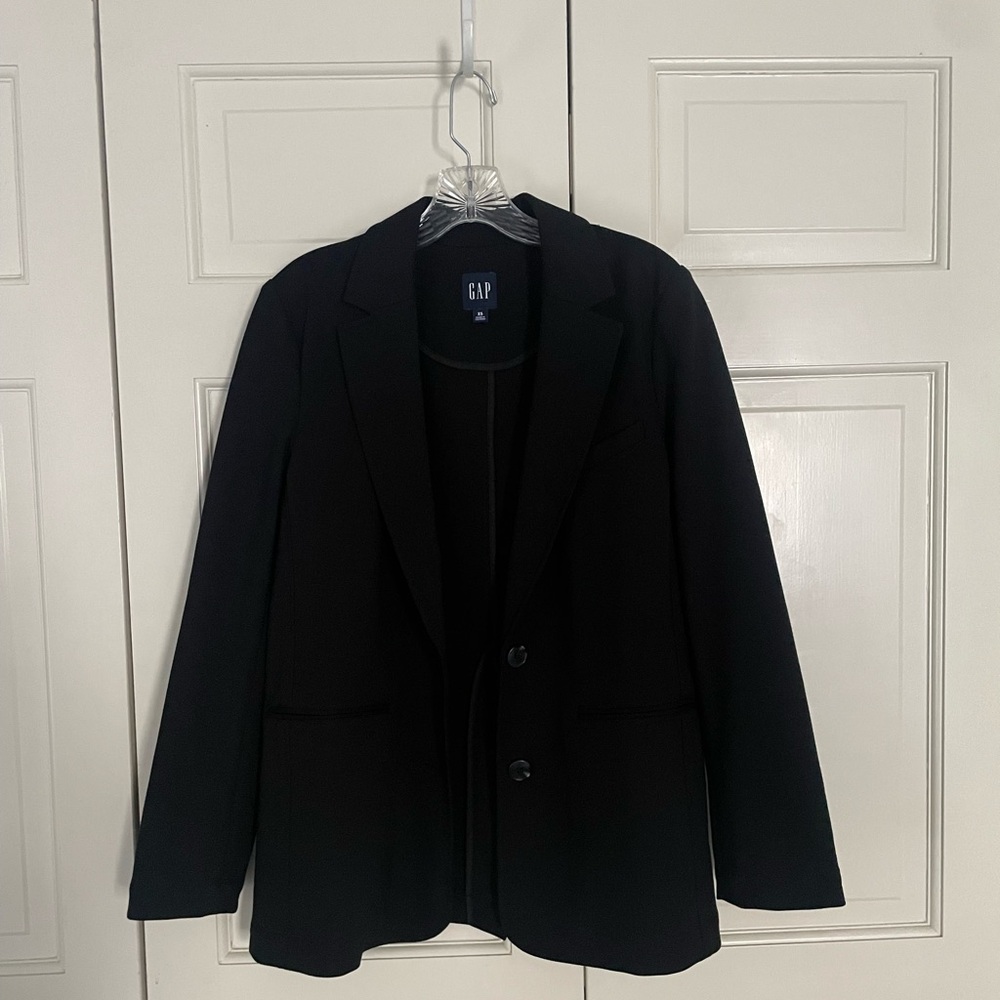 Never worn Oversized black GAP Blazer Size Extra Small